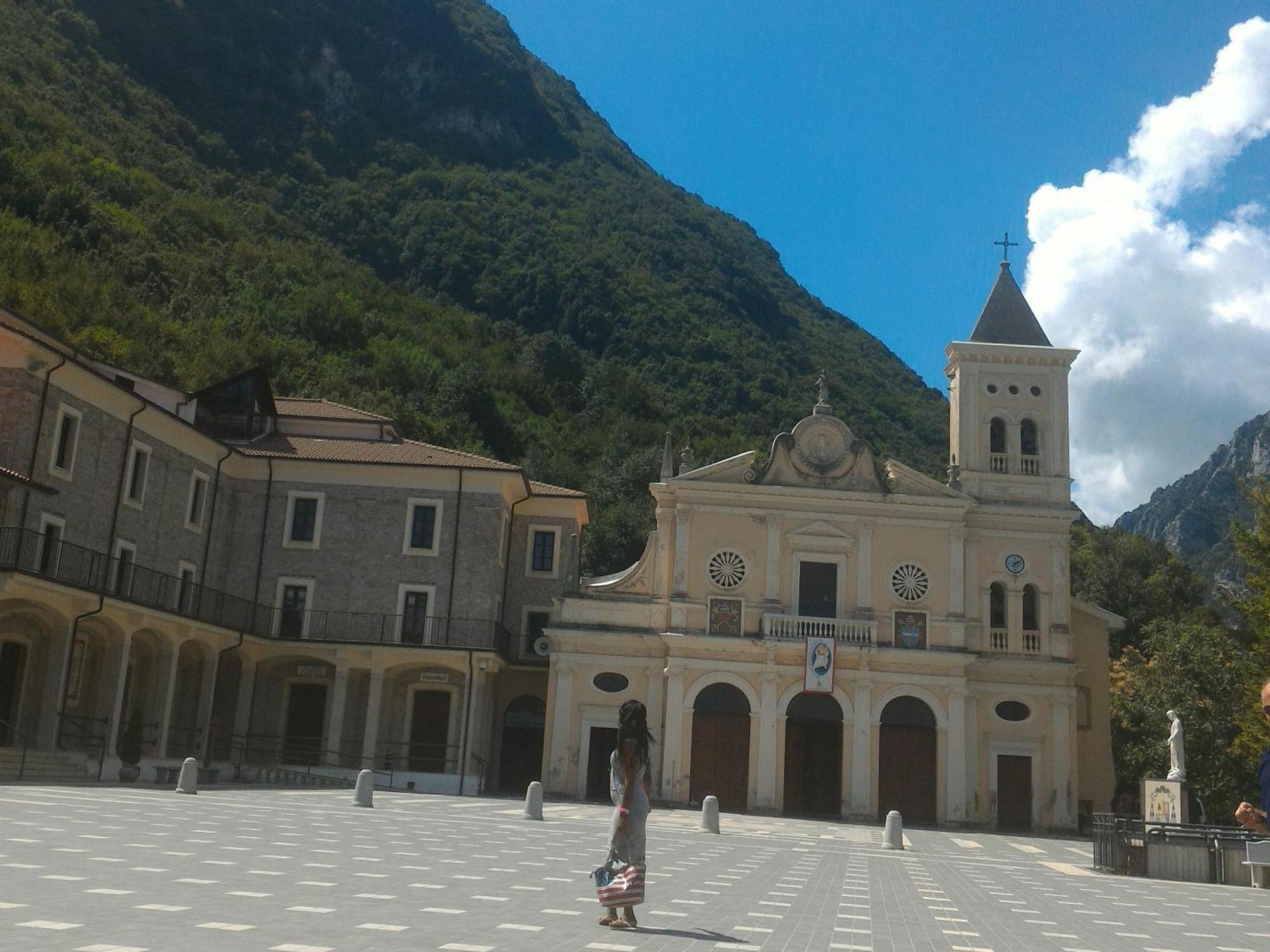 Palapico Hotel Bonifati Bagian luar foto